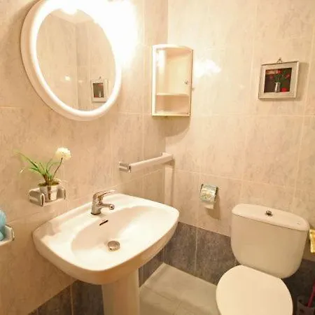 Sleeps 7 With Air Con And Wifi Calpe