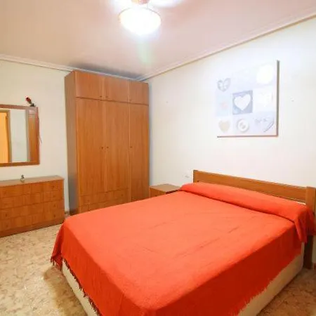 Sleeps 7 With Air Con And Wifi Apartamento *