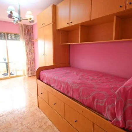 Sleeps 7 With Air Con And Wifi Apartamento Calpe