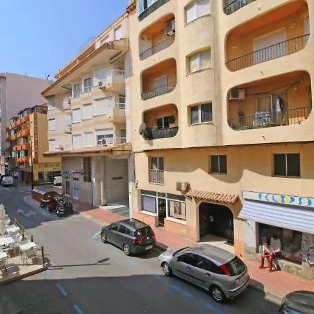 Apartamento Sleeps 7 With Air Con And Wifi *